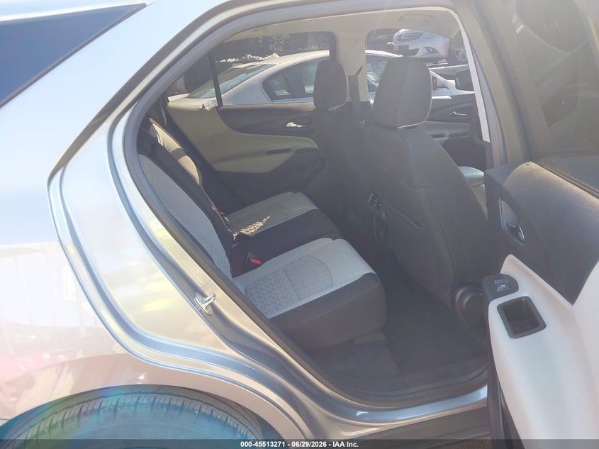 2024 Chevrolet Equinox VIN 3GNAXHEGXRL333947 IAAI salvage auction — FRONT & REAR, Salvage Title, sold $2,850 on 2026-08-22 (photo 8)