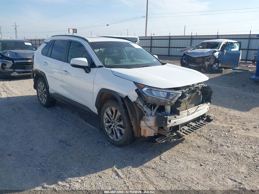 2020 Toyota Rav 4 VIN 2T3C1RFV9LW097233 — IAAI salvage auction photo