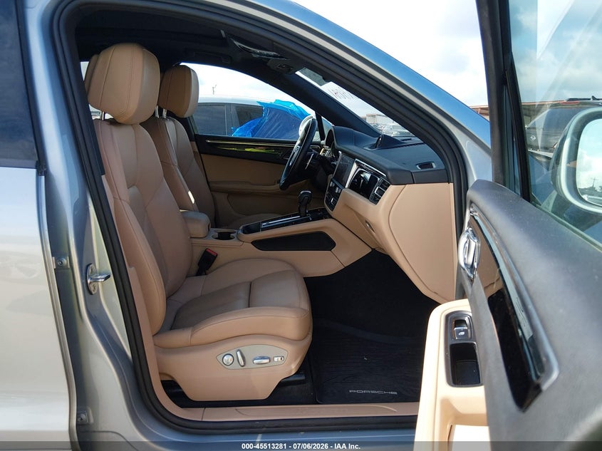 2024 Porsche Macan VIN WP1AA2A51RLB13067 IAAI salvage auction — FRONT END, Original (Texas), sold $18,300 on 2026-08-21 (photo 5)