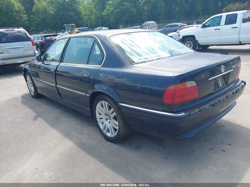 1997 BMW 7 series VIN WBAGJ8322VDM00632 IAAI salvage auction — NORMAL WEAR, Clear (Connecticut), sold $400 on 2026-07-09 (photo 3)