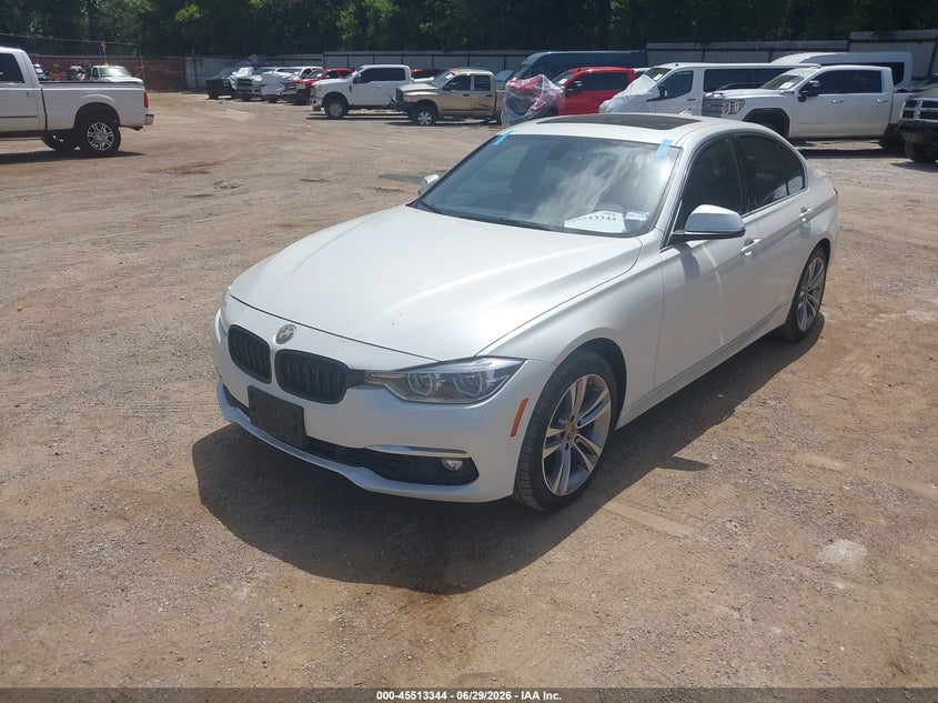2018 BMW 3er VIN WBA8B9C52JEE81382 IAAI salvage auction — FRONT END, Original (Texas), sold $2,850 on 2026-07-16 (photo 2)