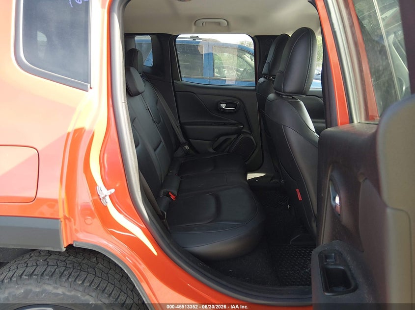 2021 Jeep Renegade VIN ZACNJDC1XMPM22031 IAAI salvage auction — LEFT SIDE, Salvage Title, sold $4,700 on 2026-08-04 (photo 8)