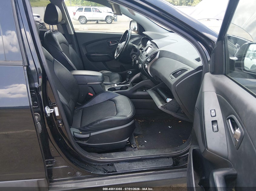 2015 Hyundai Tucson VIN KM8JUCAG2FU114276 IAAI salvage auction — RIGHT FRONT, Salvage Title, sold $925 on 2026-08-02 (photo 5)
