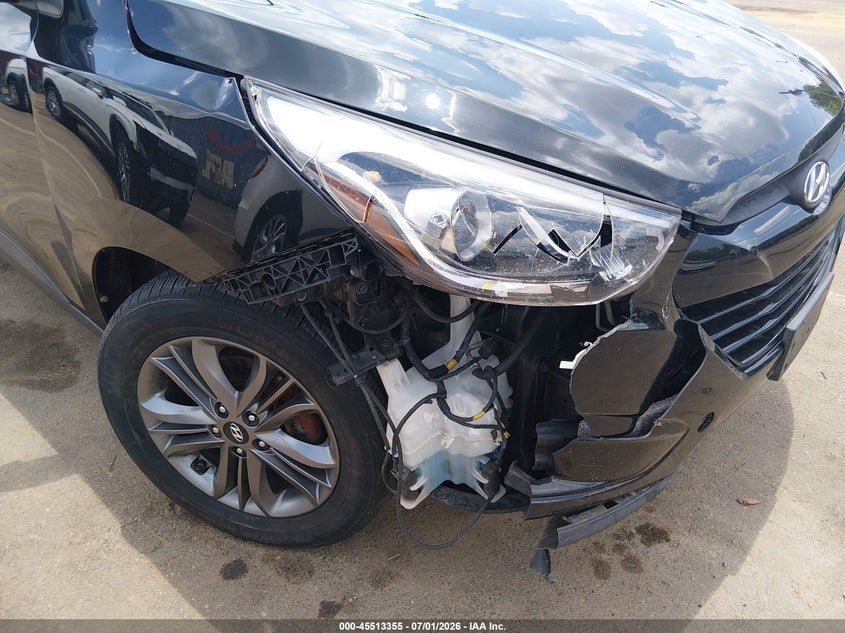 2015 Hyundai Tucson VIN KM8JUCAG2FU114276 IAAI salvage auction — RIGHT FRONT, Salvage Title, sold $925 on 2026-08-02 (photo 6)