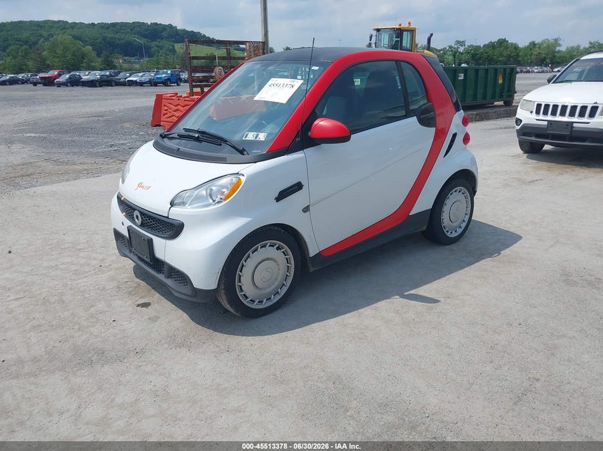 2015 Smart Fortwo VIN WMEEJ3BA4FK802608 IAAI salvage auction — REAR END, Salvage Title, sold $775 on 2026-07-22 (photo 2)
