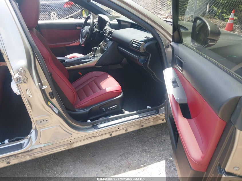 2018 Lexus Is VIN JTHBA1D23J5064043 IAAI salvage auction — SIDE, Salvage Title, sold $4,650 on 2026-07-28 (photo 5)
