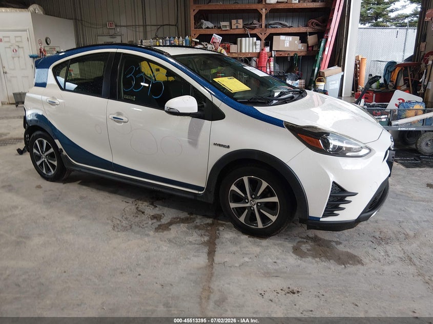 2018 Toyota Prius c VIN JTDKDTB38J1613145 IAAI salvage auction — REAR END, Clear (Wisconsin), sold $300 on 2026-07-29 (photo 1)