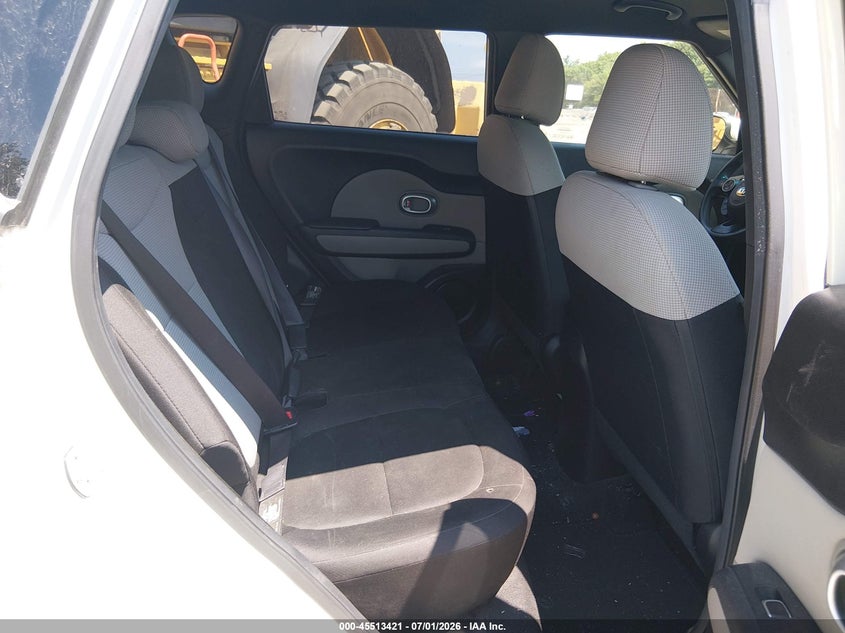 2017 Kia Soul VIN KNDJN2A23H7493547 IAAI salvage auction — REAR END, Salvage (Massachusetts), sold $1,150 on 2026-07-28 (photo 8)