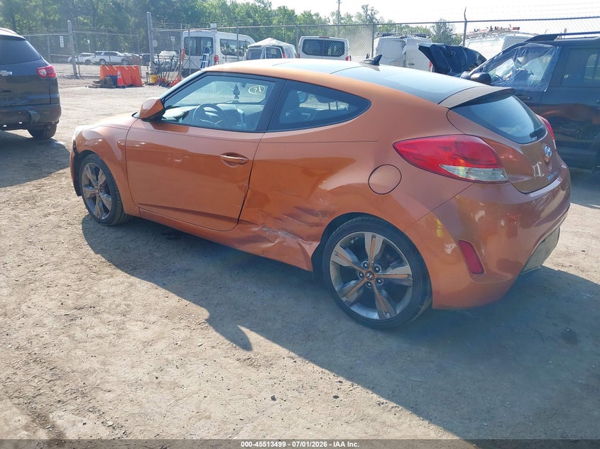 2016 Hyundai Veloster VIN KMHTC6AD7GU250164 IAAI salvage auction — LEFT SIDE, Salvage - Greater Than 75% (Maryland), sold $775 on 2026-07-28 (photo 3)