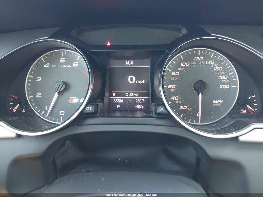 2011 Audi S5 VIN WAUCGAFH5BN005810 IAAI salvage auction — LEFT SIDE, Rebuildable (Florida), sold $1,675 on 2026-07-29 (photo 7)