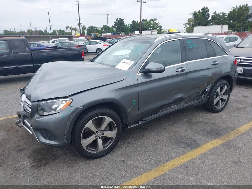 2016 Mercedes-benz Glc VIN WDC0G4JB5GF061915 IAAI salvage auction — RIGHT FRONT, Salvage (California), sold $3,000 on 2026-07-14 (photo 2)