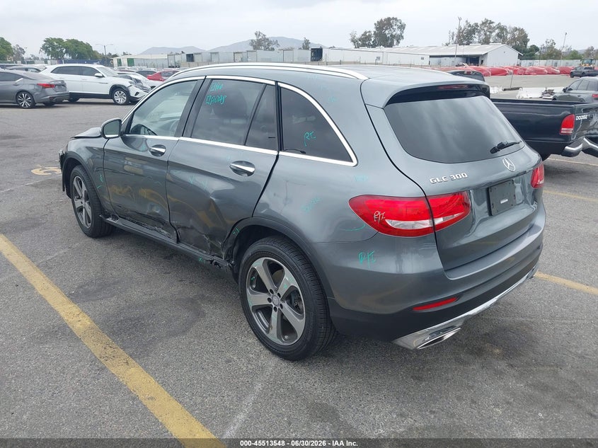 2016 Mercedes-benz Glc VIN WDC0G4JB5GF061915 IAAI salvage auction — RIGHT FRONT, Salvage (California), sold $3,000 on 2026-07-14 (photo 3)