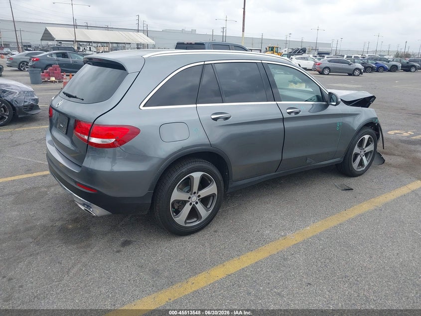 2016 Mercedes-benz Glc VIN WDC0G4JB5GF061915 IAAI salvage auction — RIGHT FRONT, Salvage (California), sold $3,000 on 2026-07-14 (photo 4)