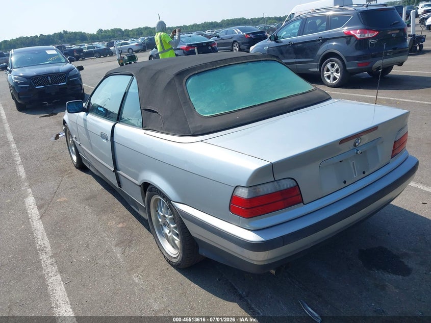 1995 BMW 3 series VIN WBABJ6320SJD42793 IAAI salvage auction — NORMAL WEAR, Clear (New Jersey), sold $575 on 2026-07-06 (photo 3)