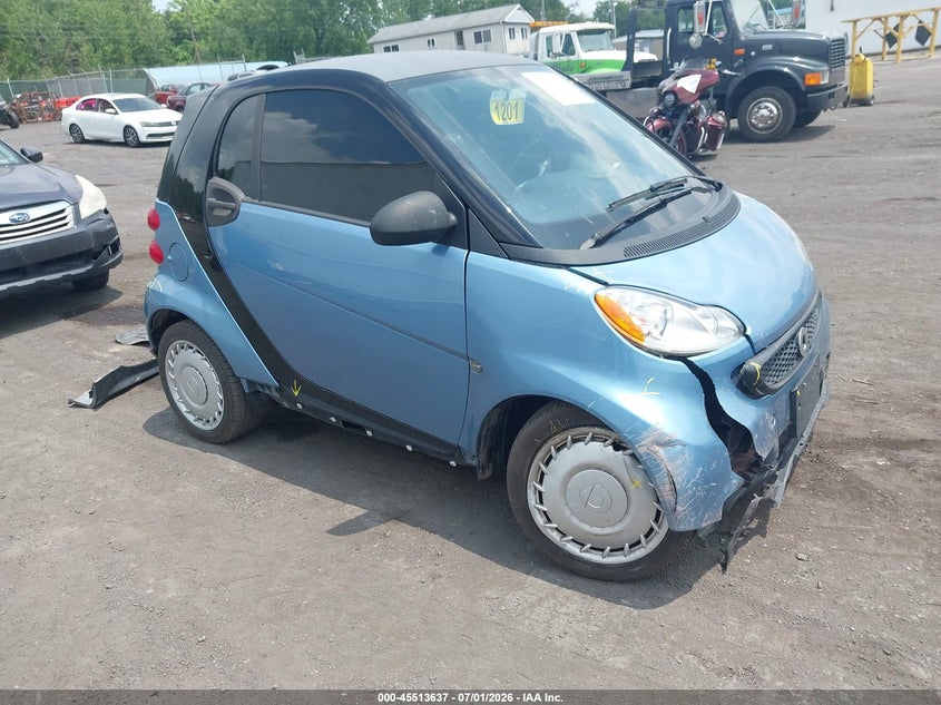 2013 Smart Fortwo VIN WMEEJ3BA4DK681995 IAAI salvage auction — FRONT & REAR, Salvage Title, sold $625 on 2026-07-21 (photo 1)