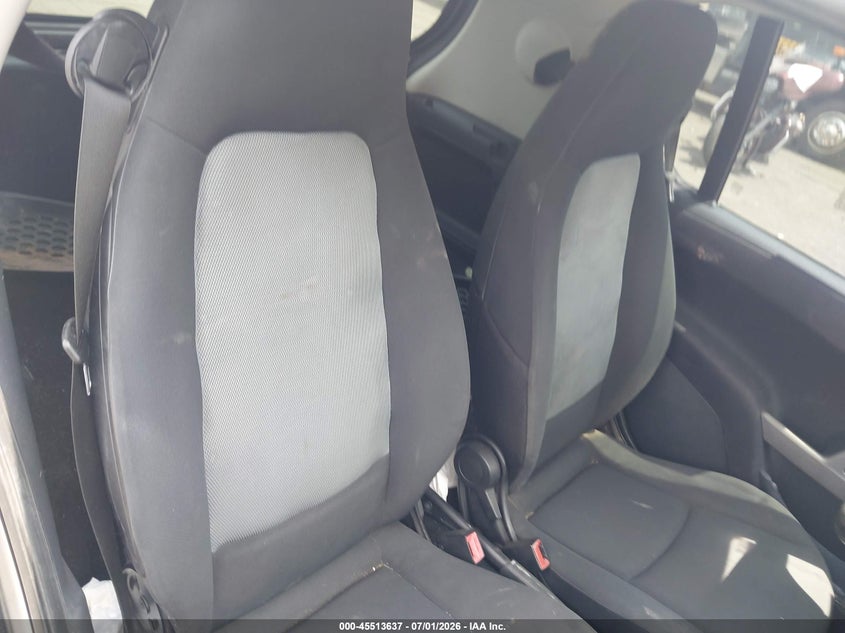 2013 Smart Fortwo VIN WMEEJ3BA4DK681995 IAAI salvage auction — FRONT & REAR, Salvage Title, sold $625 on 2026-07-21 (photo 8)