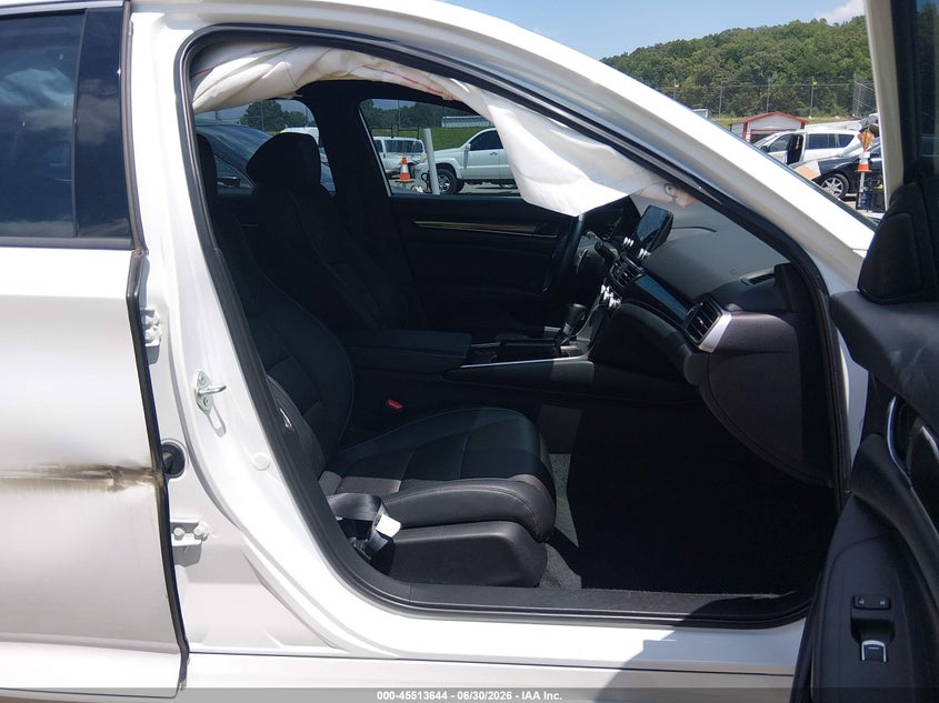 2022 Honda Accord VIN 1HGCV1F3XNA008468 IAAI salvage auction — SIDE, Salvage Title, sold $7,400 on 2026-07-29 (photo 5)