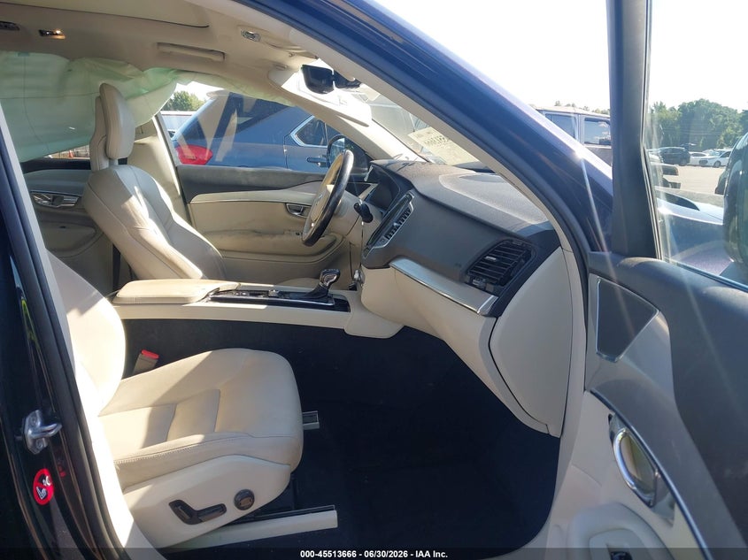 2016 Volvo Xc90 VIN YV4A22PK0G1088728 IAAI salvage auction — REAR END, Salvage (North Carolina), sold $3,600 on 2026-08-05 (photo 5)