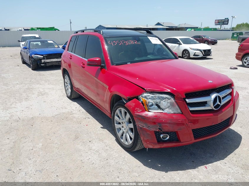 2012 Mercedes-benz Glk-klasse VIN WDCGG5GB6CF896900 IAAI salvage auction — RIGHT FRONT, Salvage Title, sold $2,850 on 2026-07-29 (photo 1)