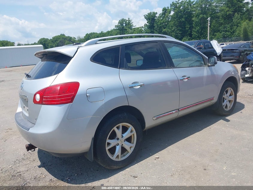2011 Nissan Rogue VIN JN8AS5MV0BW668564 IAAI salvage auction — NORMAL WEAR, Clear (Massachusetts), sold $425 on 2026-07-31 (photo 4)