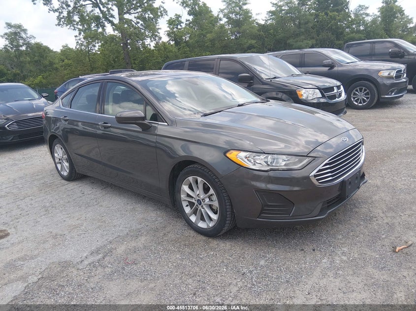 2020 Ford Fusion VIN 3FA6P0LU5LR263423 — IAAI salvage auction photo