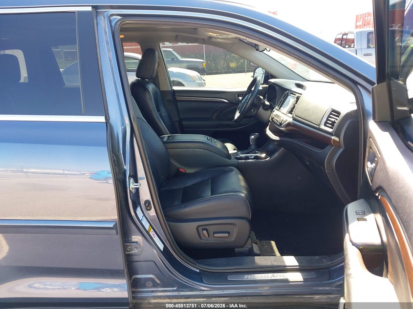 2014 Toyota Highlander VIN 5TDDCRFH7ES006781 IAAI salvage auction — LEFT FRONT, Certificate Of Title (Nebraska), sold $9,000 on 2026-07-24 (photo 5)