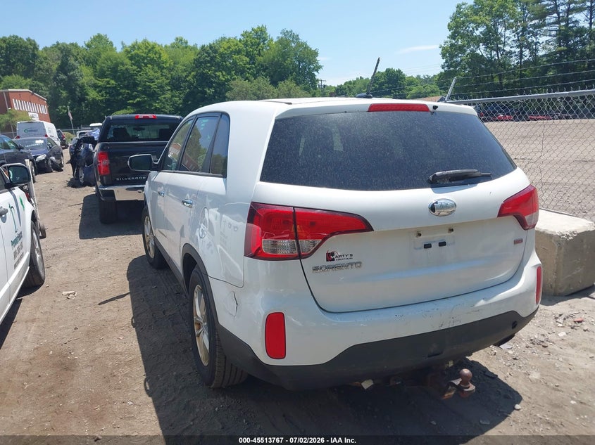 2015 Kia Sorento VIN 5XYKT3A67FG593122 IAAI salvage auction — RIGHT FRONT, Clear (Massachusetts), sold $475 on 2026-07-11 (photo 3)