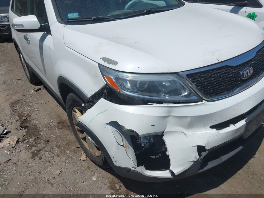 2015 Kia Sorento VIN 5XYKT3A67FG593122 IAAI salvage auction — RIGHT FRONT, Clear (Massachusetts), sold $475 on 2026-07-11 (photo 6)