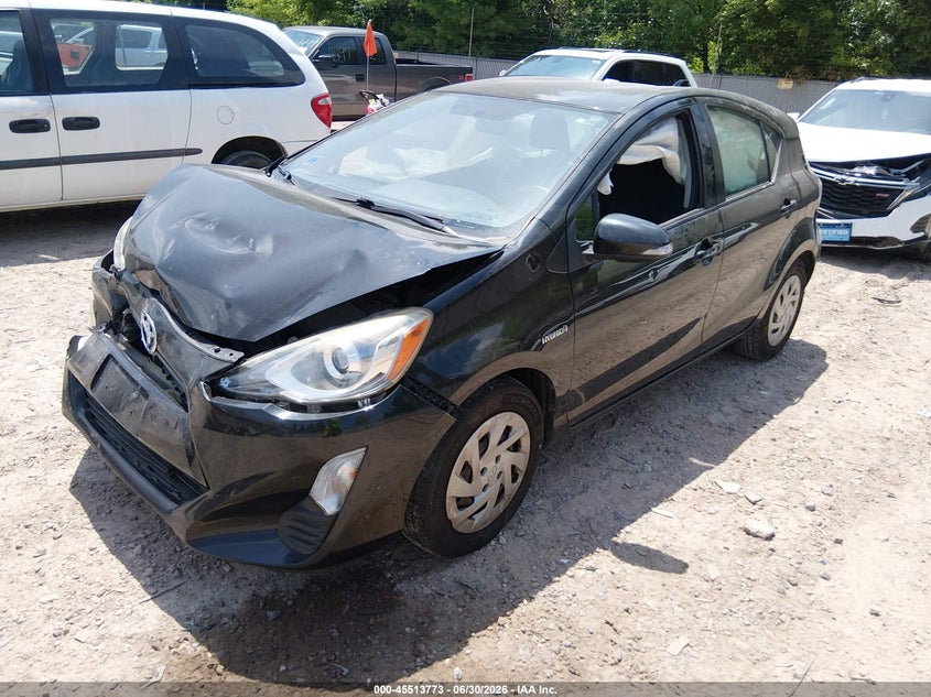 2016 Toyota Prius c VIN JTDKDTB32G1120778 IAAI salvage auction — FRONT END, Clear (Wisconsin), sold $700 on 2026-07-29 (photo 2)