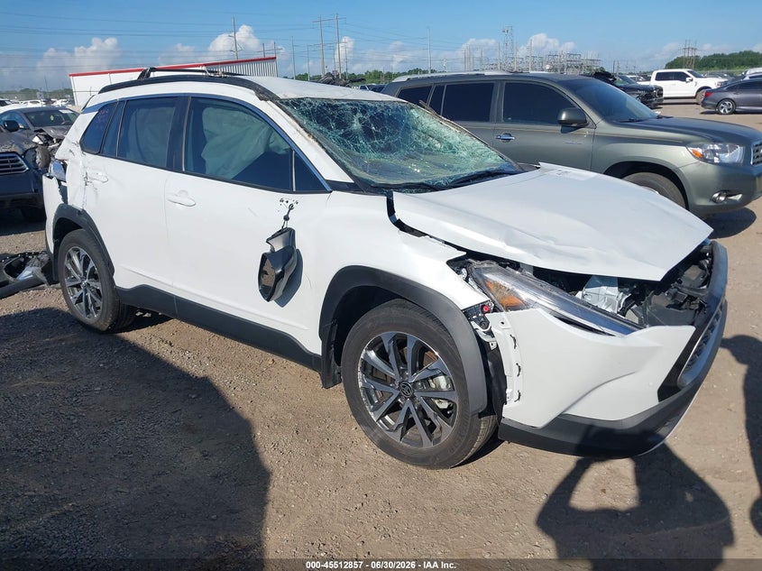 2025 Toyota Corolla cross VIN 7MUEAAAGXSV143130 IAAI salvage auction — ROLLOVER, Salvage Title, sold $3,850 on 2026-08-01 (photo 1)