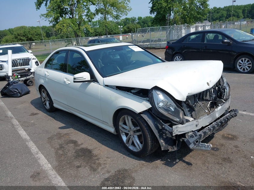 2012 Mercedes-benz C-klasse VIN WDDGF8BB6CR205189 IAAI salvage auction — FRONT END, Salvage (New Jersey), sold $550 on 2026-08-17 (photo 1)