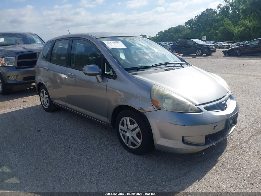 2007 Honda Fit VIN JHMGD38417S014482 IAAI salvage auction — NORMAL WEAR, Clear (Kansas), sold $550 on 2026-07-29 (photo 1)