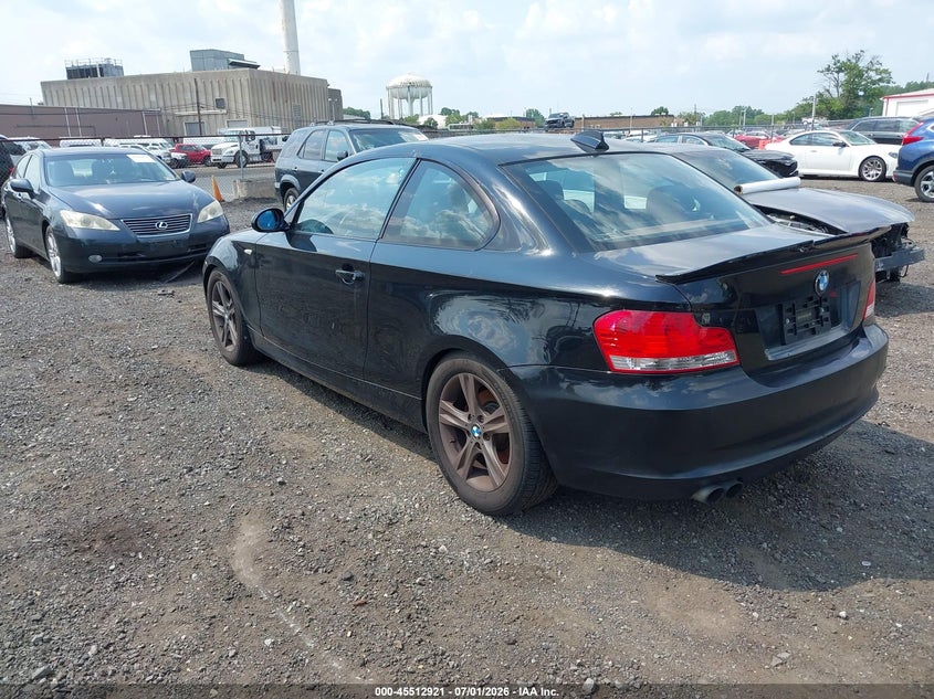 2009 BMW 1 series VIN WBAUP93549VF48821 IAAI salvage auction — NORMAL WEAR, Clear (New Jersey), sold $575 on 2026-07-13 (photo 3)