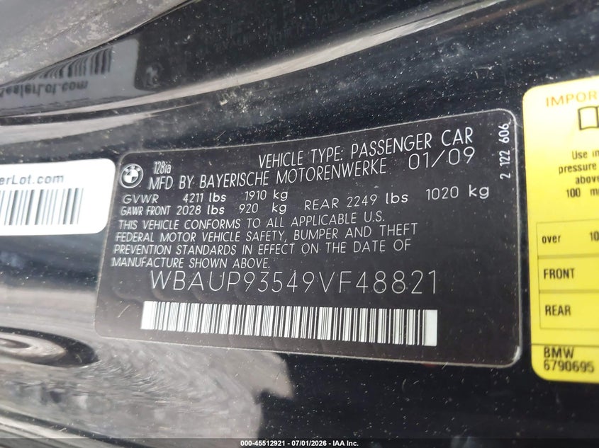 2009 BMW 1 series VIN WBAUP93549VF48821 IAAI salvage auction — NORMAL WEAR, Clear (New Jersey), sold $575 on 2026-07-13 (photo 9)