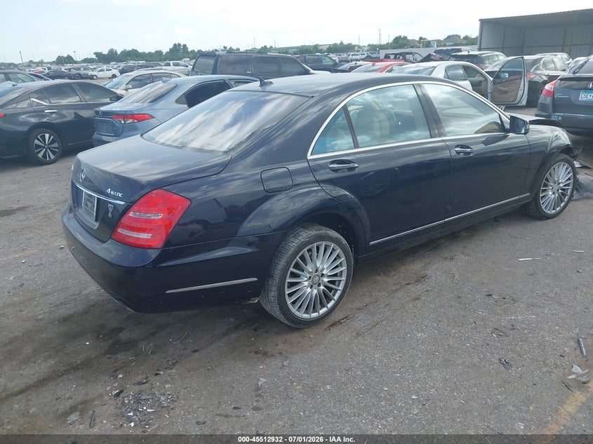 2010 Mercedes-benz S class VIN WDDNG8GB9AA304565 IAAI salvage auction — FRONT END, Salvage (Texas), sold $425 on 2026-07-29 (photo 4)