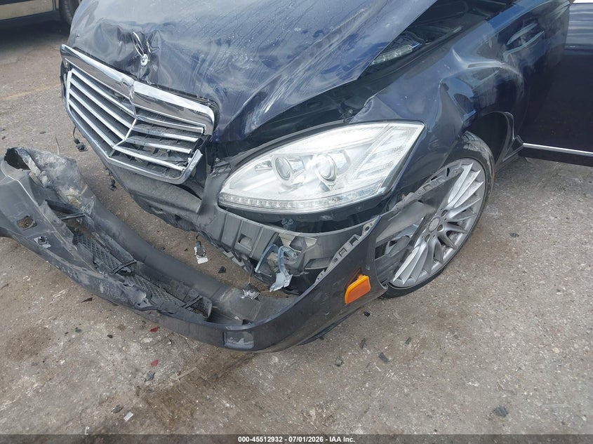 2010 Mercedes-benz S class VIN WDDNG8GB9AA304565 IAAI salvage auction — FRONT END, Salvage (Texas), sold $425 on 2026-07-29 (photo 6)