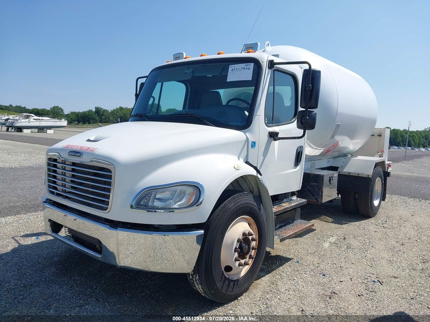 2018 Freightliner S2g VIN 4UZAEDE30JCJM2988 IAAI salvage auction — SIDE, Clear (Maryland), sold $2,050 on 2026-09-26 (photo 2)