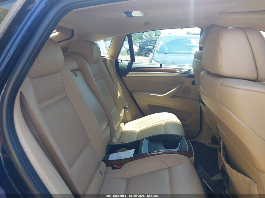 2011 BMW X6 VIN 5UXFG2C54BLX06414 IAAI salvage auction — NORMAL WEAR, Clear (New York), sold $200 on 2026-07-12 (photo 8)
