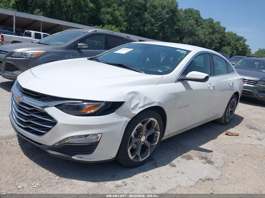 2024 Chevrolet Malibu VIN 1G1ZD5ST2RF164045 IAAI salvage auction — LEFT FRONT, Salvage Title, sold $7,900 on 2026-07-15 (photo 2)