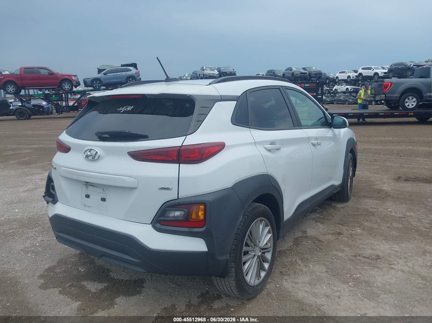 2020 Hyundai Kona VIN KM8K2CAA2LU396520 IAAI salvage auction — SIDE, Rebuildable (Florida), sold $2,750 on 2026-08-01 (photo 4)