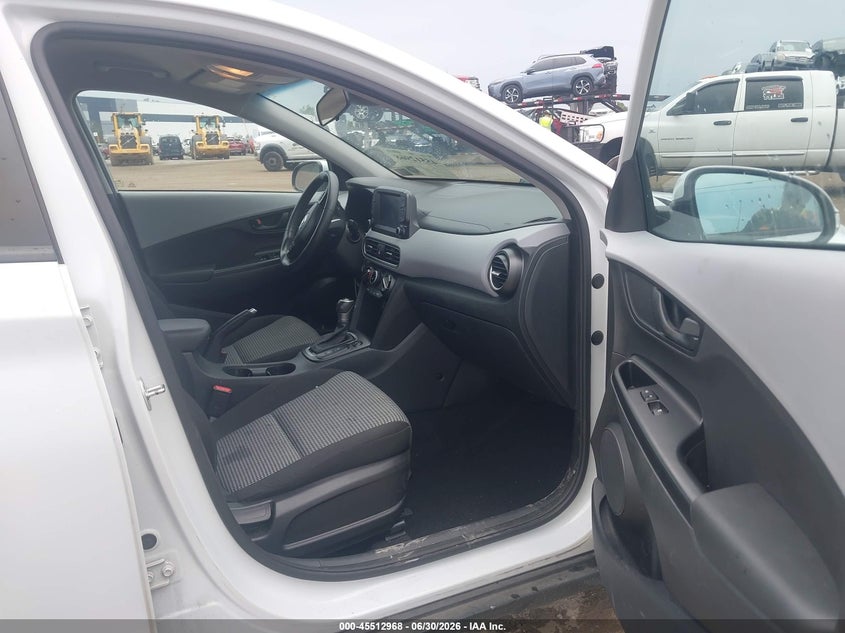 2020 Hyundai Kona VIN KM8K2CAA2LU396520 IAAI salvage auction — SIDE, Rebuildable (Florida), sold $2,750 on 2026-08-01 (photo 5)