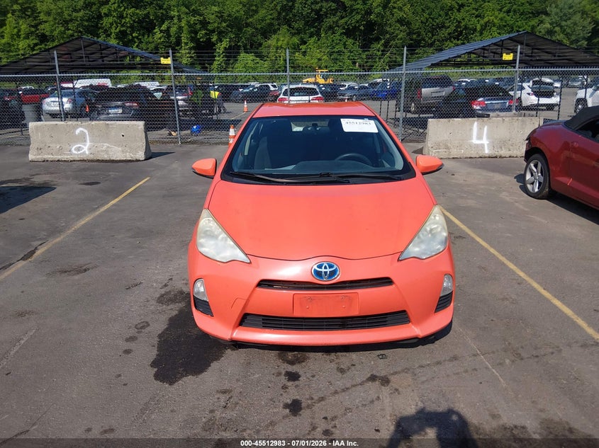 2012 Toyota Prius c VIN JTDKDTB35C1000550 IAAI salvage auction — NORMAL WEAR, Clear (Connecticut), sold $1,375 on 2026-07-09 (photo 6)