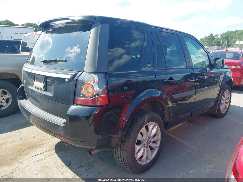 2013 Land rover Lr2 VIN SALFR2BG8DH322794 IAAI salvage auction — NORMAL WEAR, Clear-Dealer Only (North Carolina), sold $450 on 2026-07-29 (photo 4)