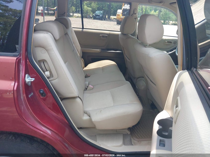 2004 Toyota Highlander VIN JTEDP21AX40001318 IAAI salvage auction — NORMAL WEAR, Clear (Virginia), sold $775 on 2026-07-14 (photo 8)