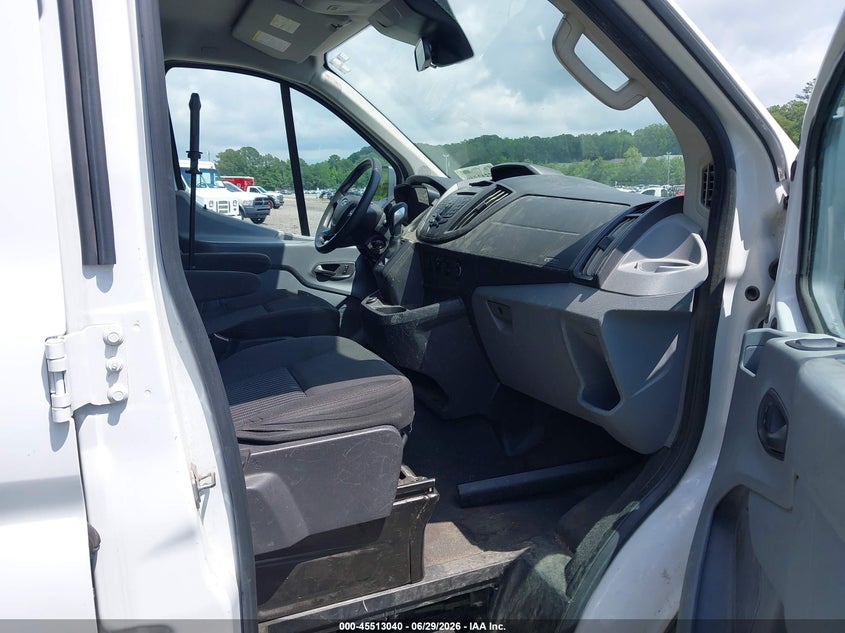 2018 Ford Transit-350 VIN 1FBZX2ZM0JKB52889 IAAI salvage auction — NORMAL WEAR, SF97 (Virginia), sold $17,000 on 2026-07-31 (photo 5)