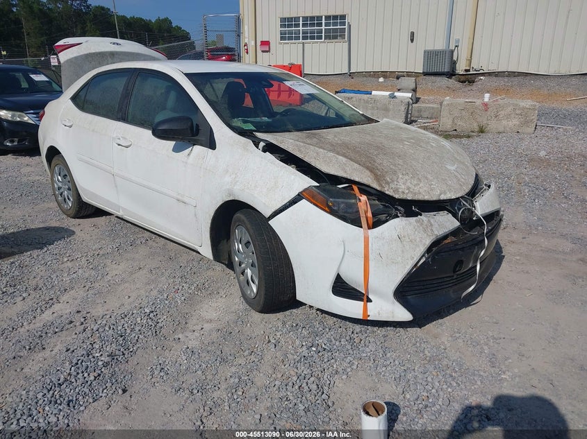 2018 Toyota Corolla VIN 5YFBURHE2JP768572 IAAI salvage auction — NORMAL WEAR, Clear (Mississippi), sold $2,350 on 2026-07-17 (photo 1)