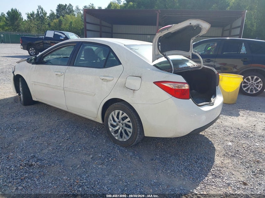 2018 Toyota Corolla VIN 5YFBURHE2JP768572 IAAI salvage auction — NORMAL WEAR, Clear (Mississippi), sold $2,350 on 2026-07-17 (photo 3)