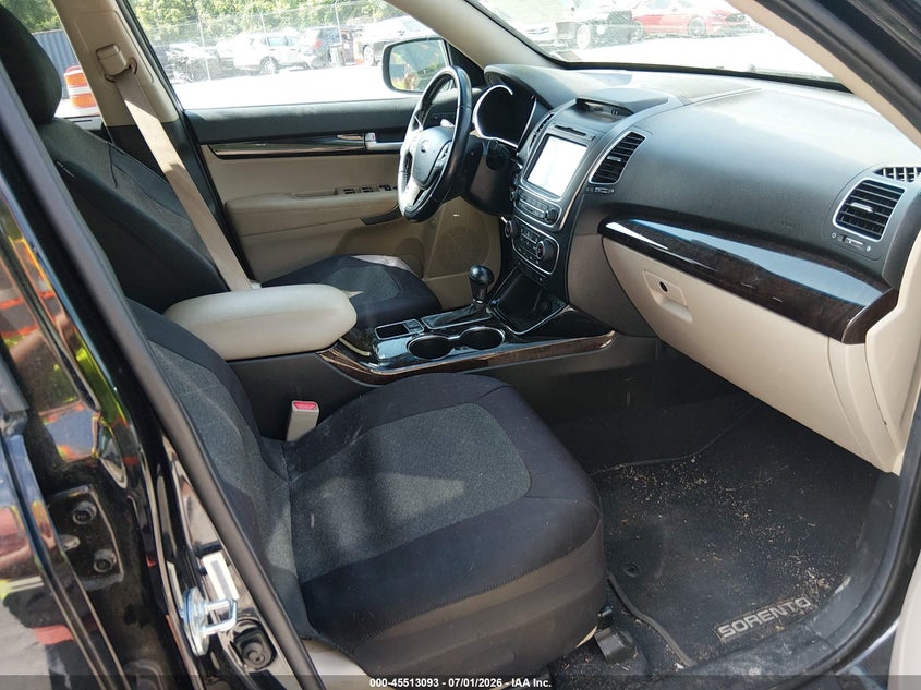 2015 Kia Sorento VIN 5XYKU4A70FG587223 IAAI salvage auction — NORMAL WEAR, Clear (Virginia), sold $1,400 on 2026-07-28 (photo 5)