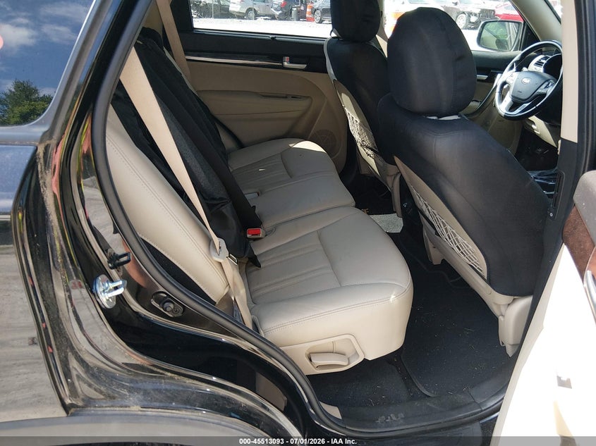 2015 Kia Sorento VIN 5XYKU4A70FG587223 IAAI salvage auction — NORMAL WEAR, Clear (Virginia), sold $1,400 on 2026-07-28 (photo 8)