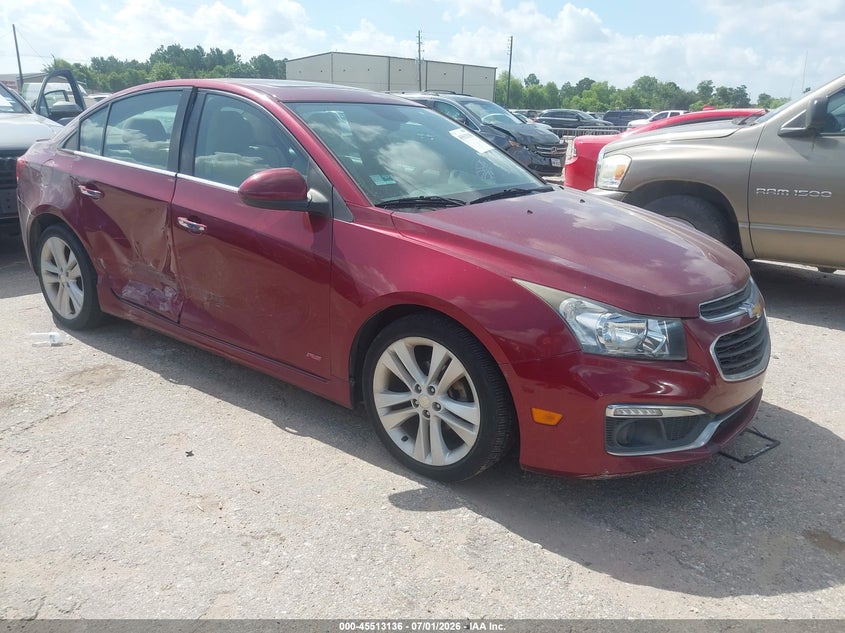 2015 Chevrolet Cruze VIN 1G1PG5SB6F7232729 IAAI salvage auction — SIDE, Salvage Title, sold $825 on 2026-07-12 (photo 1)